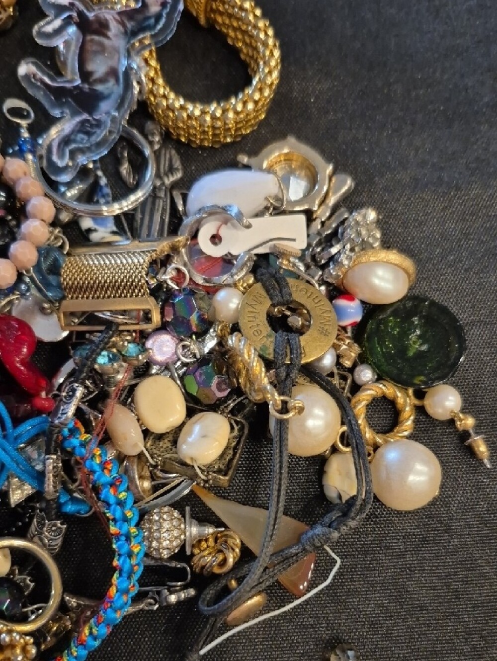 Jewelry Lot Of Earings, Pins And Bracelets Collection For Crafting - Picture 5 of 5
